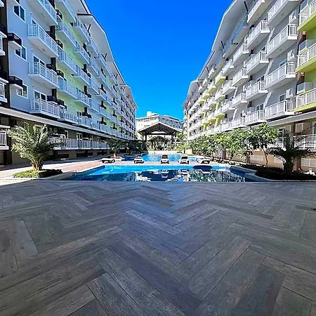 Cozy & Comfy 1-Bedroom Apartment, 5 Mins From The Airport