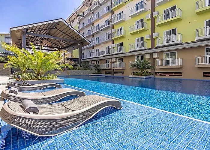 Cozy & Comfy 1-bedroom Apartment, 5 Mins From The Airport Lapu-Lapu City