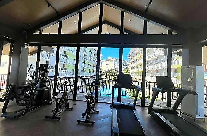 Cozy & Comfy 1-bedroom Apartment, 5 Mins From The Airport Leilighet Lapu-Lapu City