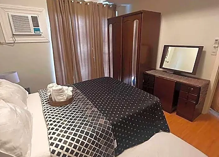 Cozy & Comfy 1-bedroom Apartment, 5 Mins From The Airport Leilighet Lapu-Lapu City